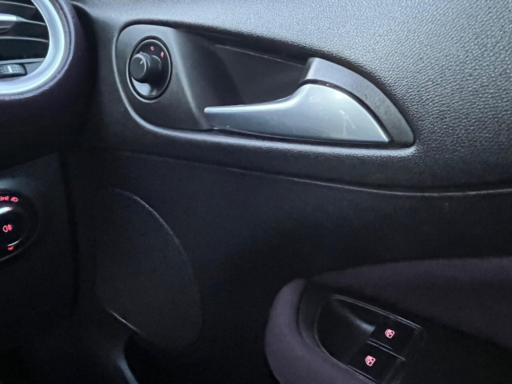 Used Vauxhall ADAM 2013 for sale - 77102500: Photo 27