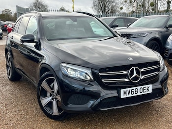 Used Mercedes-Benz GLC 2018 for sale - 76539650: Photo
