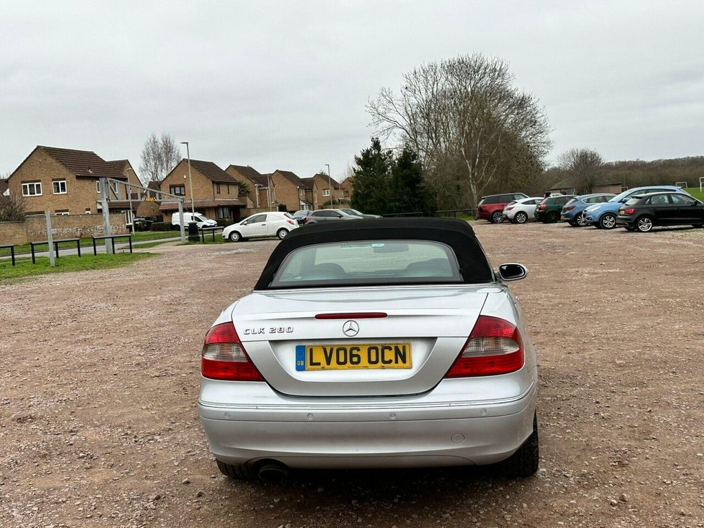 Used Mercedes-Benz CLK 2006 for sale - 77122090: Photo 10