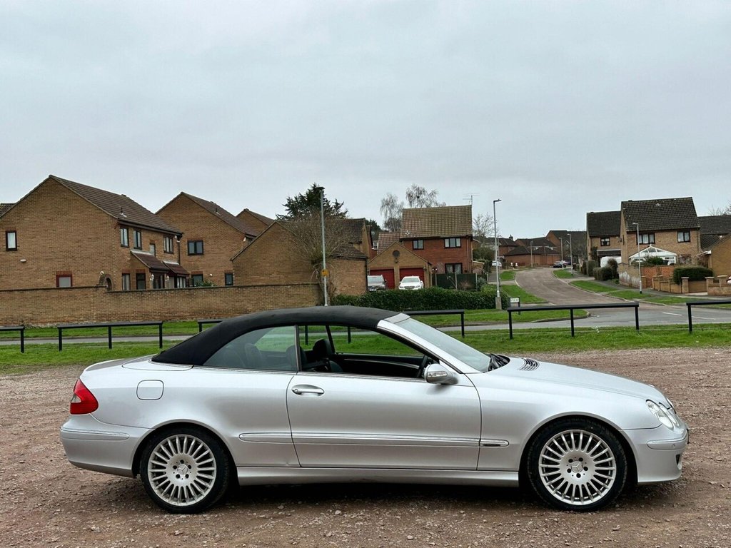 Used Mercedes-Benz CLK 2006 for sale - 77122090: Photo 13