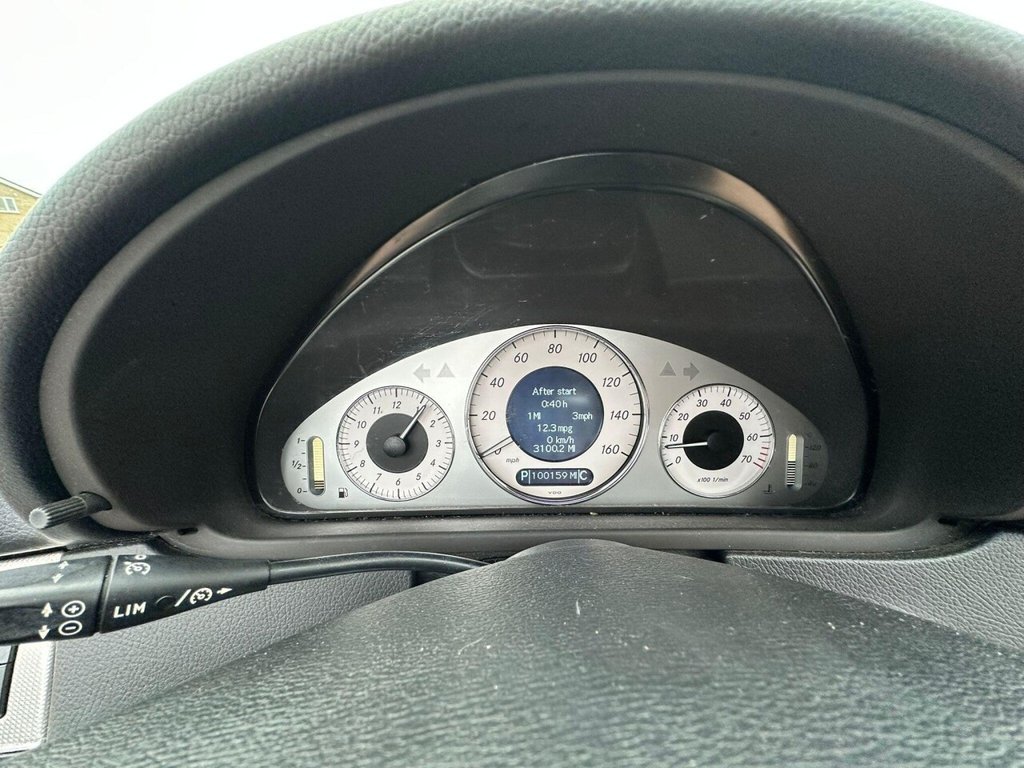 Used Mercedes-Benz CLK 2006 for sale - 77122090: Photo 25