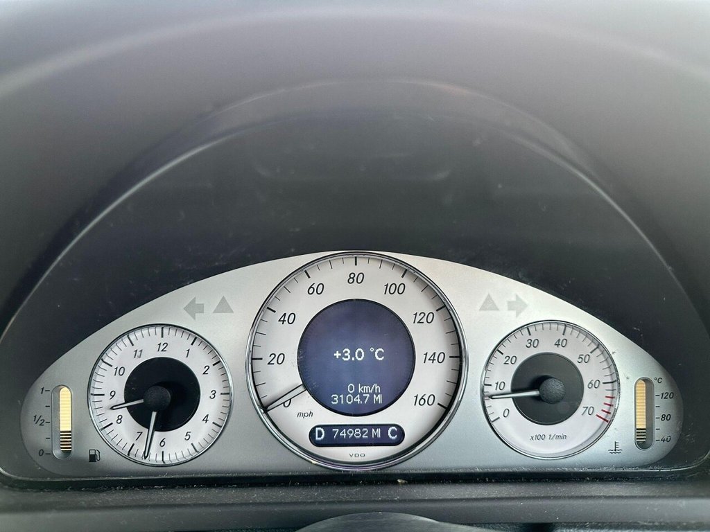 Used Mercedes-Benz CLK 2006 for sale - 77122090: Photo 26