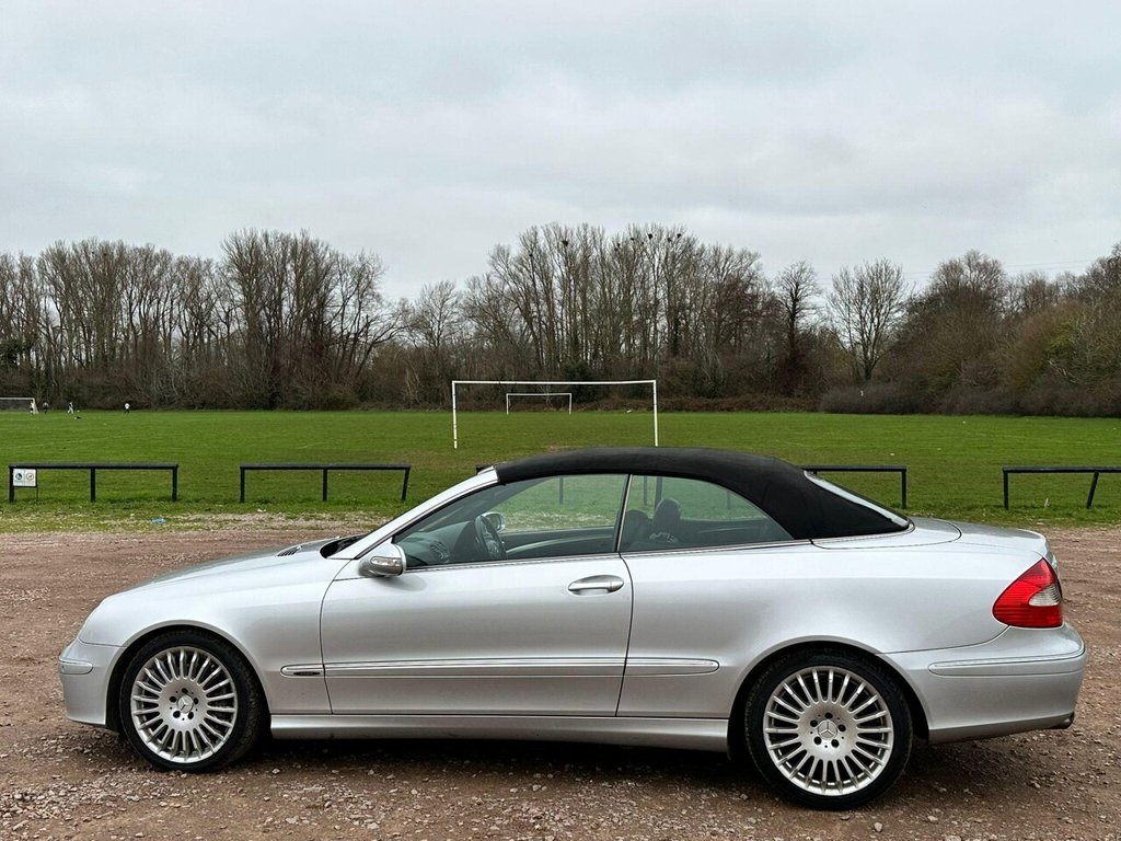 Used Mercedes-Benz CLK 2006 for sale - 77122090: Photo 4