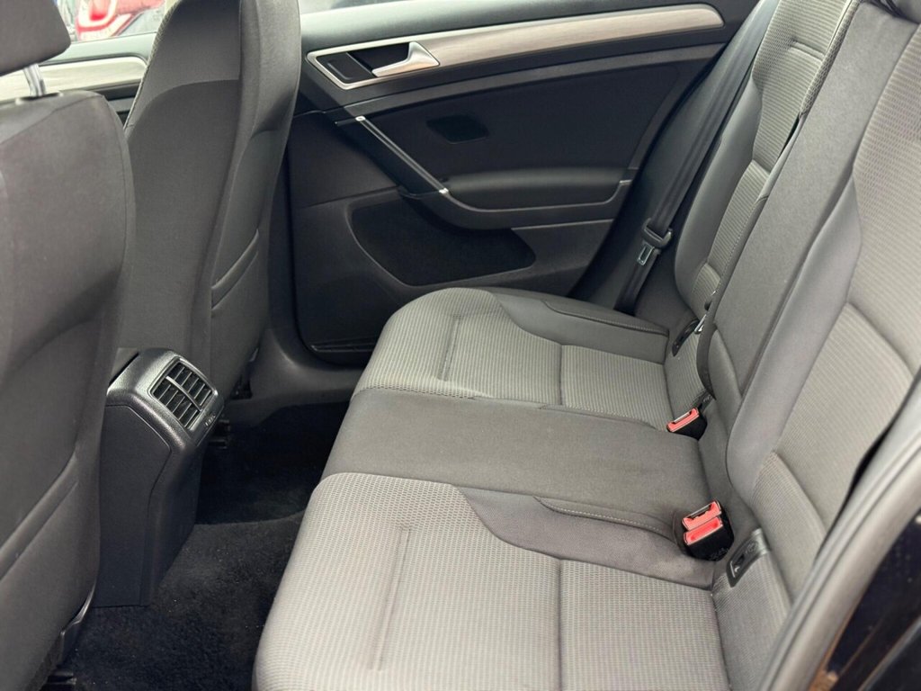 Used Volkswagen Golf 2014 for sale - 76396313: Photo 13