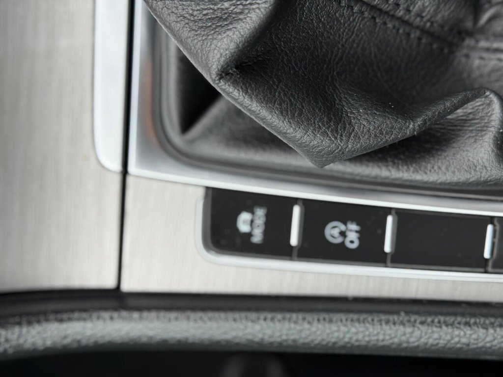 Used Volkswagen Golf 2014 for sale - 76396313: Photo 22