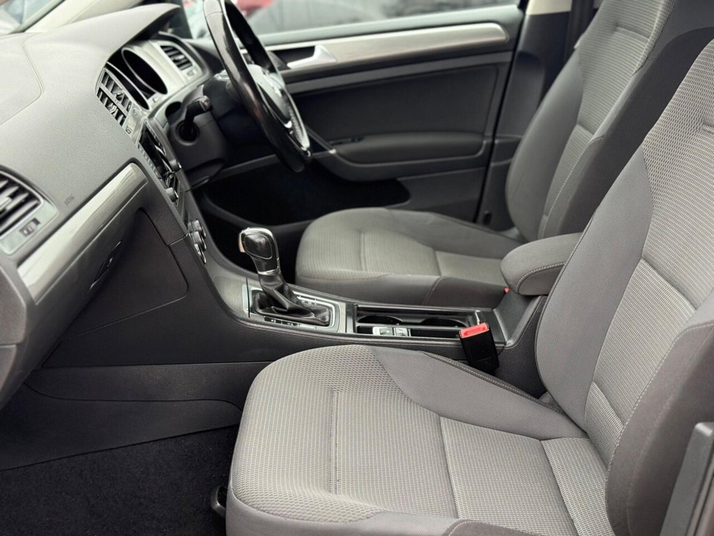 Used Volkswagen Golf 2014 for sale - 76396313: Photo 38