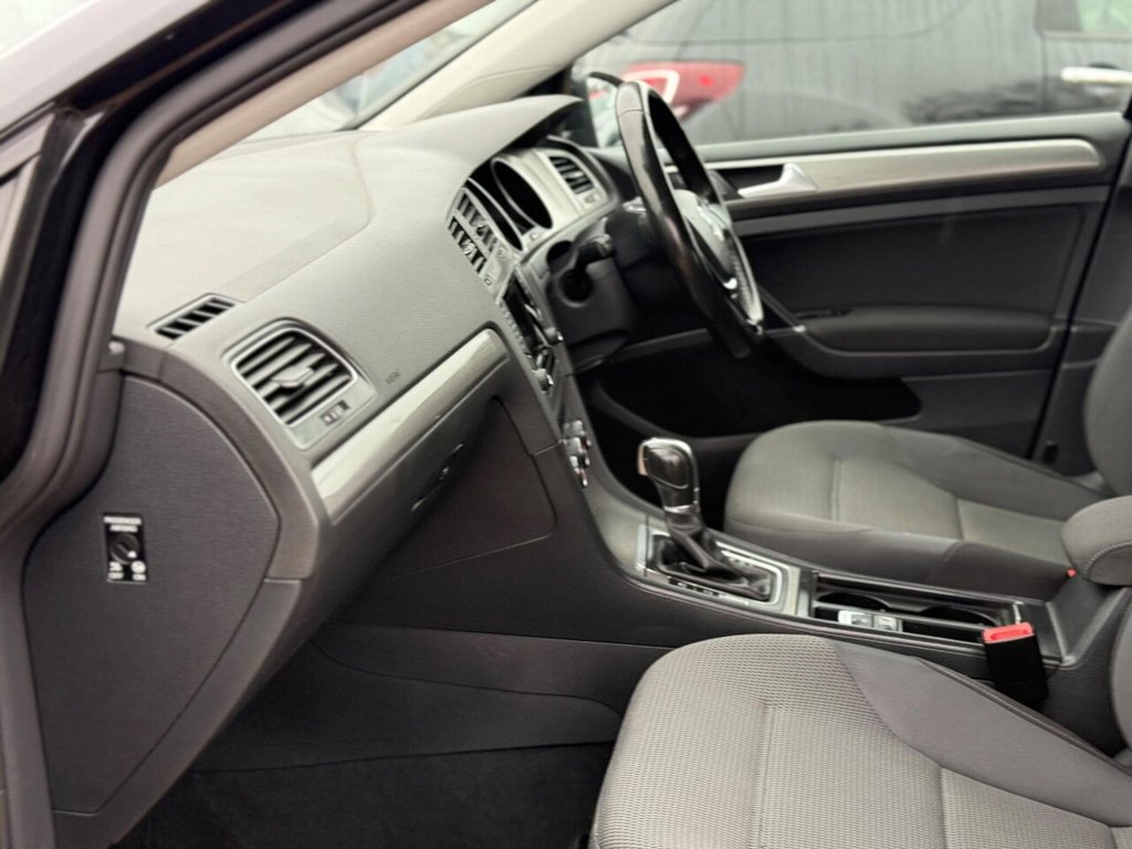 Used Volkswagen Golf 2014 for sale - 76396313: Photo 40