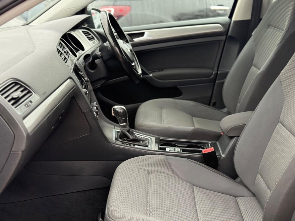 Used Volkswagen Golf 2014 for sale - 76396313: Photo 42