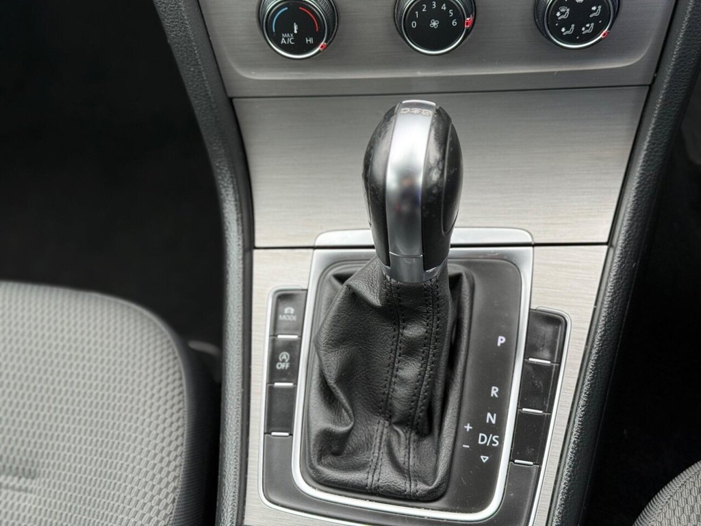 Used Volkswagen Golf 2014 for sale - 76396313: Photo 9