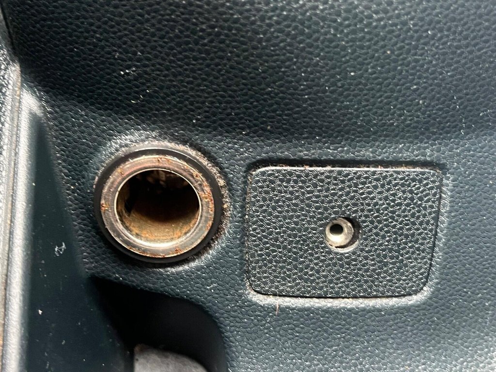 Used Ford Fiesta 2011 for sale - 77995296: Photo 27