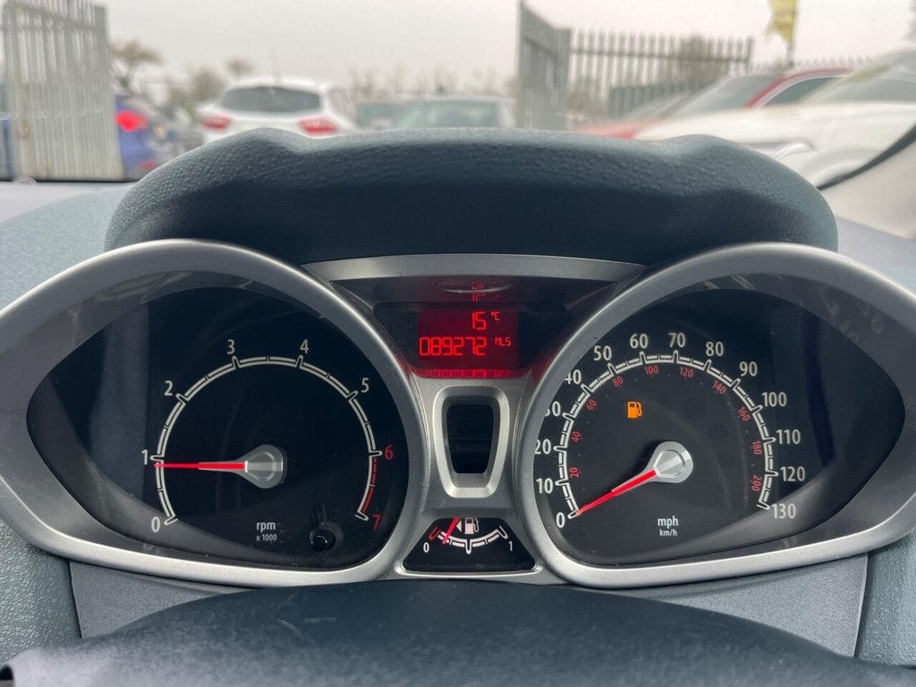 Used Ford Fiesta 2011 for sale - 77995296: Photo 30