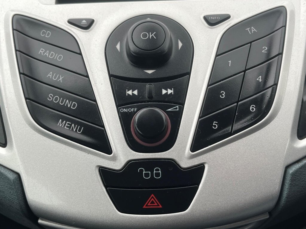 Used Ford Fiesta 2011 for sale - 77995296: Photo 33