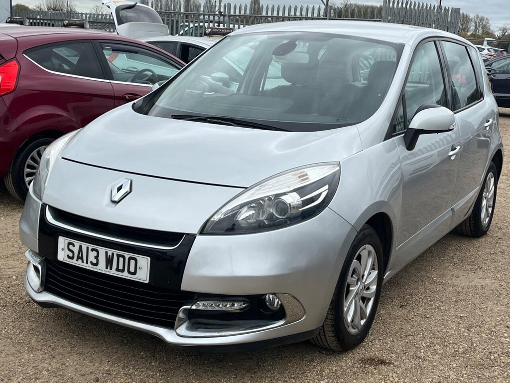 Used Renault Scenic 2013 for sale - 78008864: Photo 10