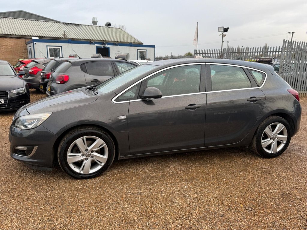 Used Vauxhall Astra 2015 for sale - 76586659: Photo 14
