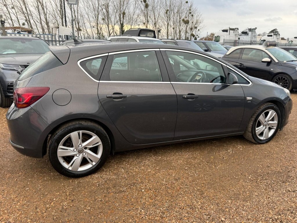 Used Vauxhall Astra 2015 for sale - 76586659: Photo 17
