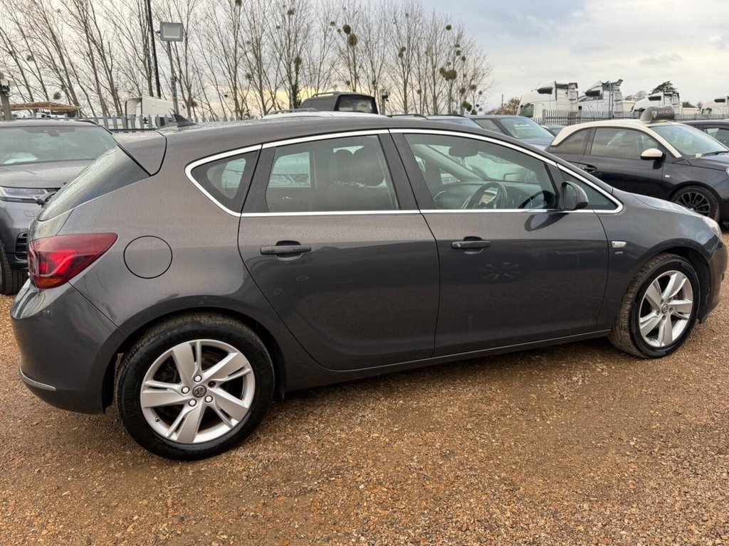 Used Vauxhall Astra 2015 for sale - 76586659: Photo 18
