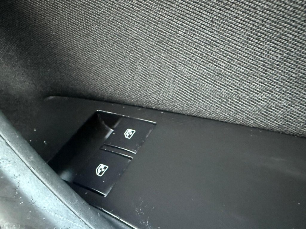 Used Vauxhall Astra 2015 for sale - 76586659: Photo 30