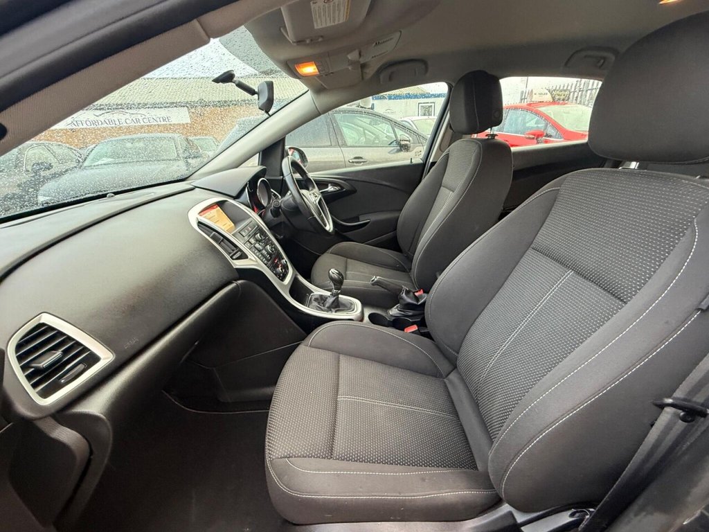 Used Vauxhall Astra 2015 for sale - 76586659: Photo 41
