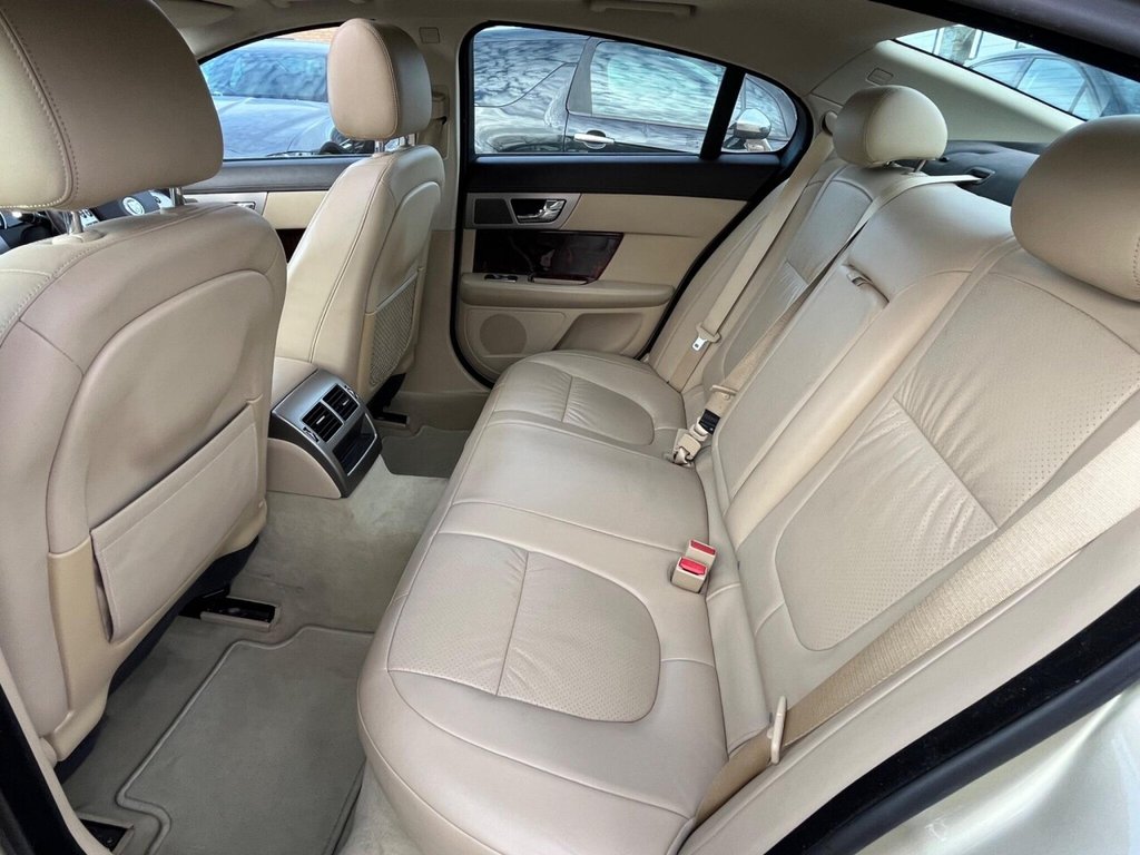 Used Jaguar XF 2008 for sale - 76685864: Photo 11
