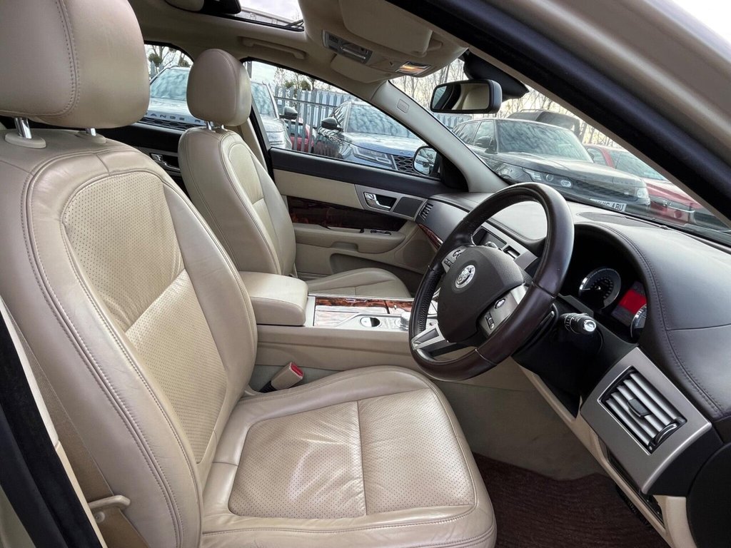 Used Jaguar XF 2008 for sale - 76685864: Photo 7