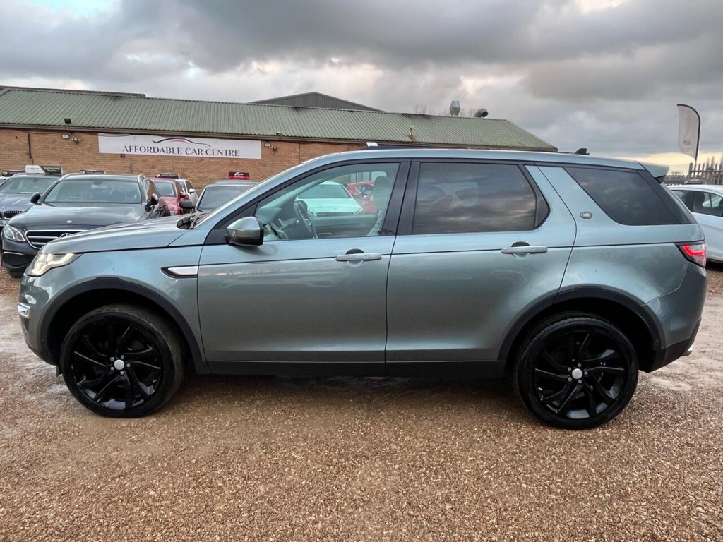 Used Land Rover Discovery Sport 2016 for sale - 77239364: Photo 15