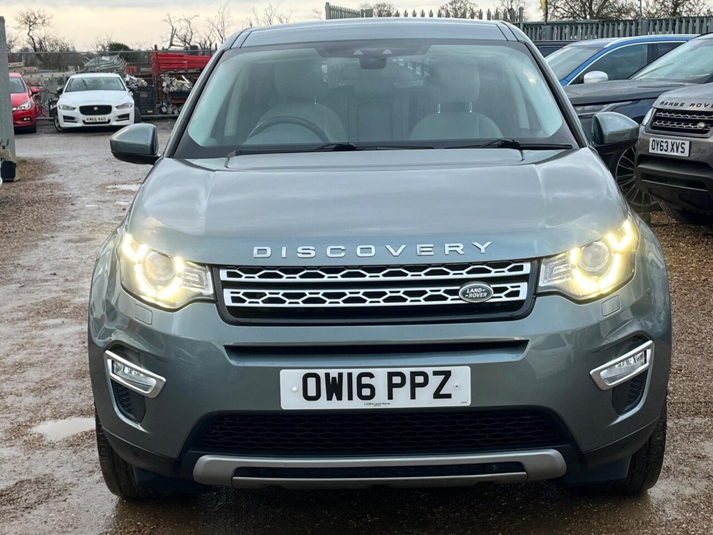 Used Land Rover Discovery Sport 2016 for sale - 77239364: Photo 2