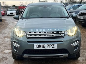 Used Land Rover Discovery Sport 2016 for sale - 77239364: Photo
