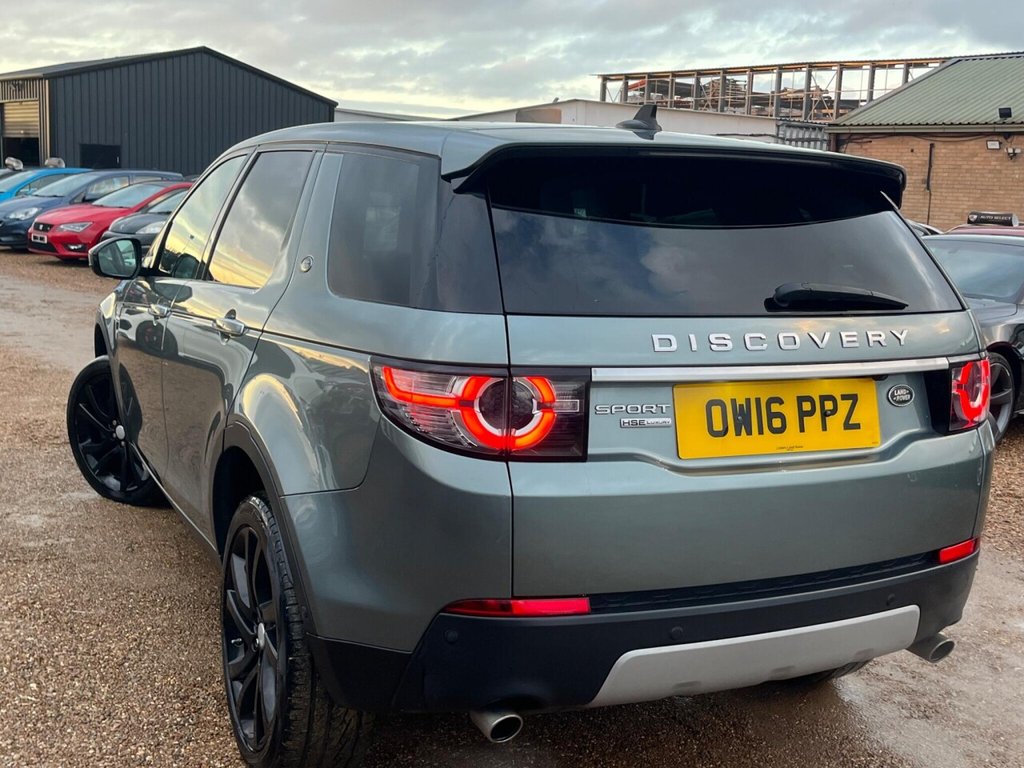 Used Land Rover Discovery Sport 2016 for sale - 77239364: Photo 4
