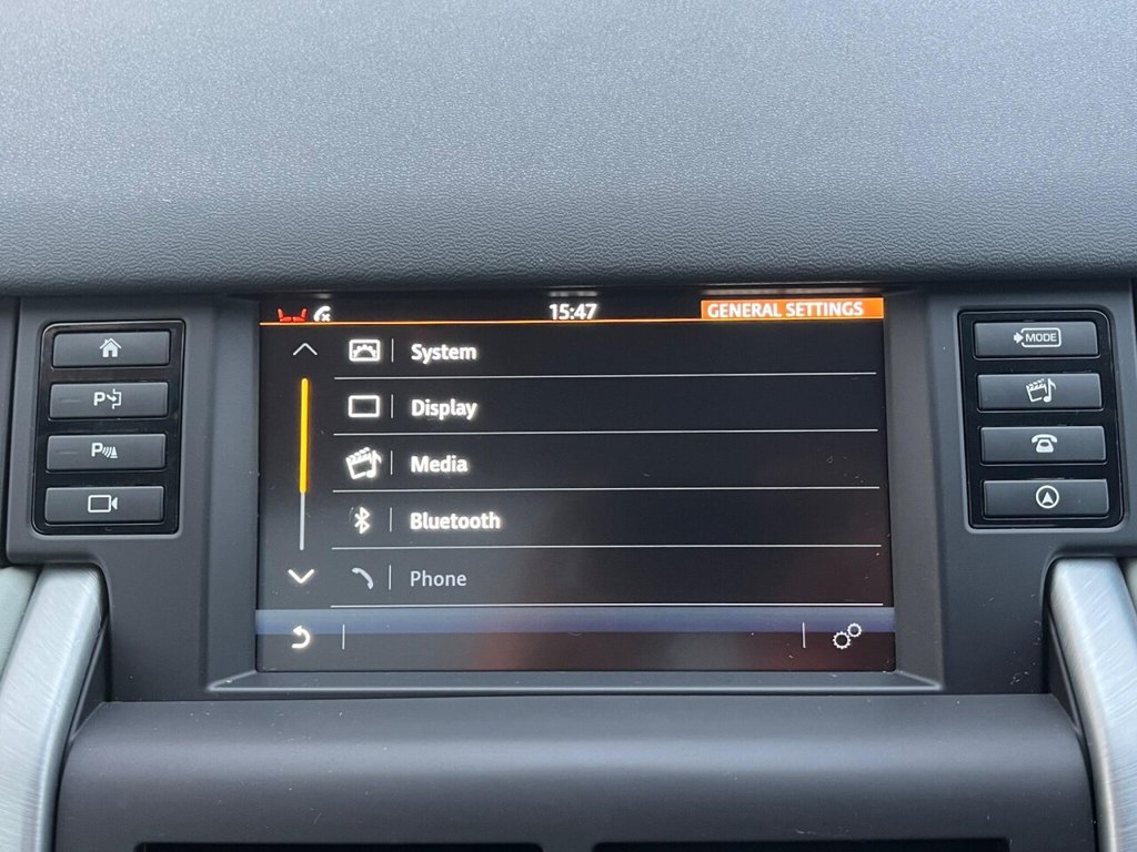 Used Land Rover Discovery Sport 2016 for sale - 77239364: Photo 44