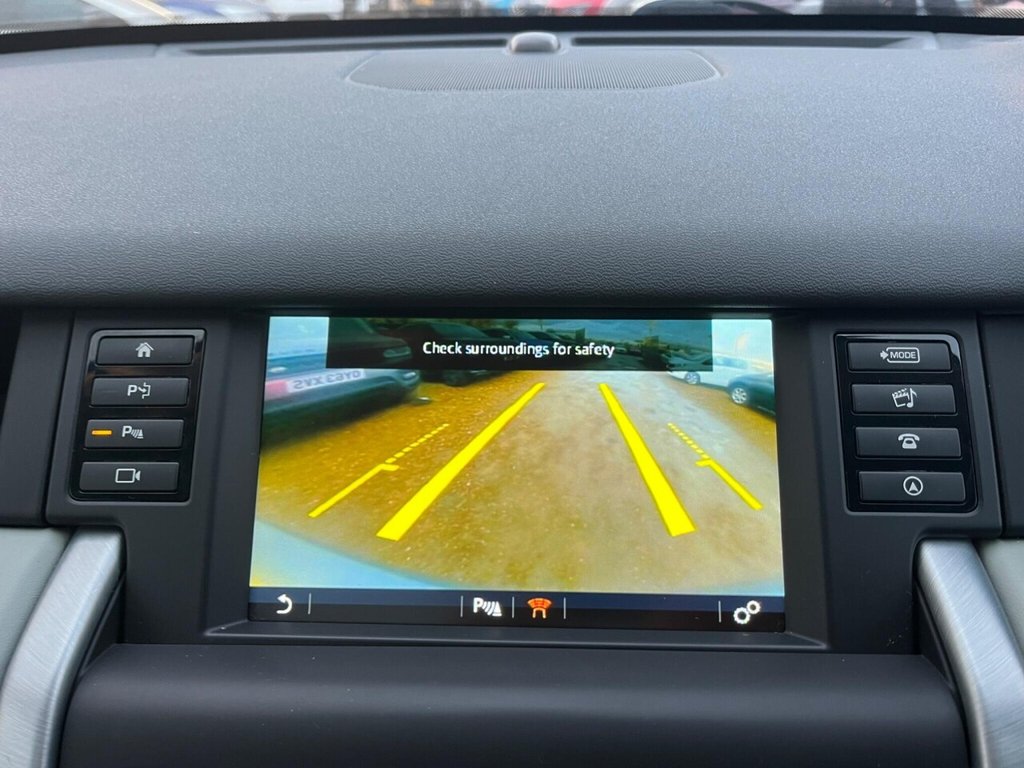 Used Land Rover Discovery Sport 2016 for sale - 77239364: Photo 47