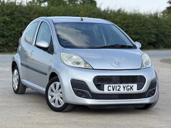 Peugeot - 107