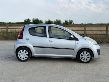 Used Peugeot 107 2012 for sale - 76202595: Photo 3