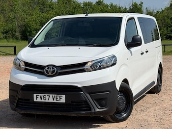 Used Toyota PROACE CITY Verso 2018 for sale - 78426319: Photo