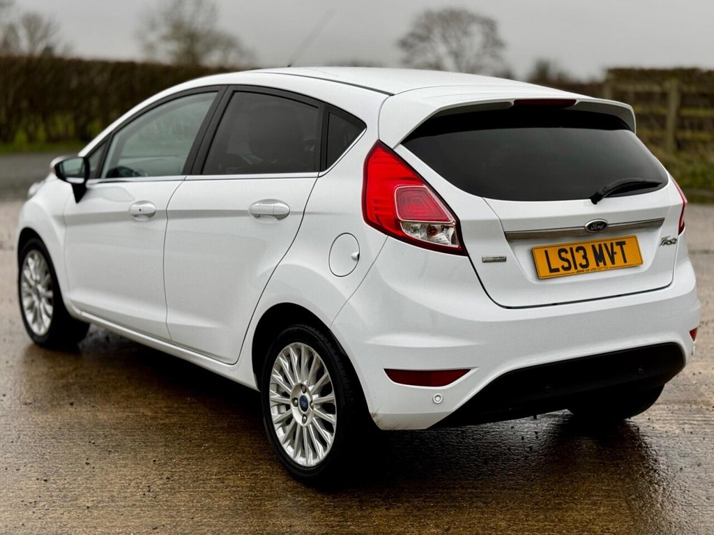 Used Ford Fiesta 2013 for sale - 77122052: Photo 17