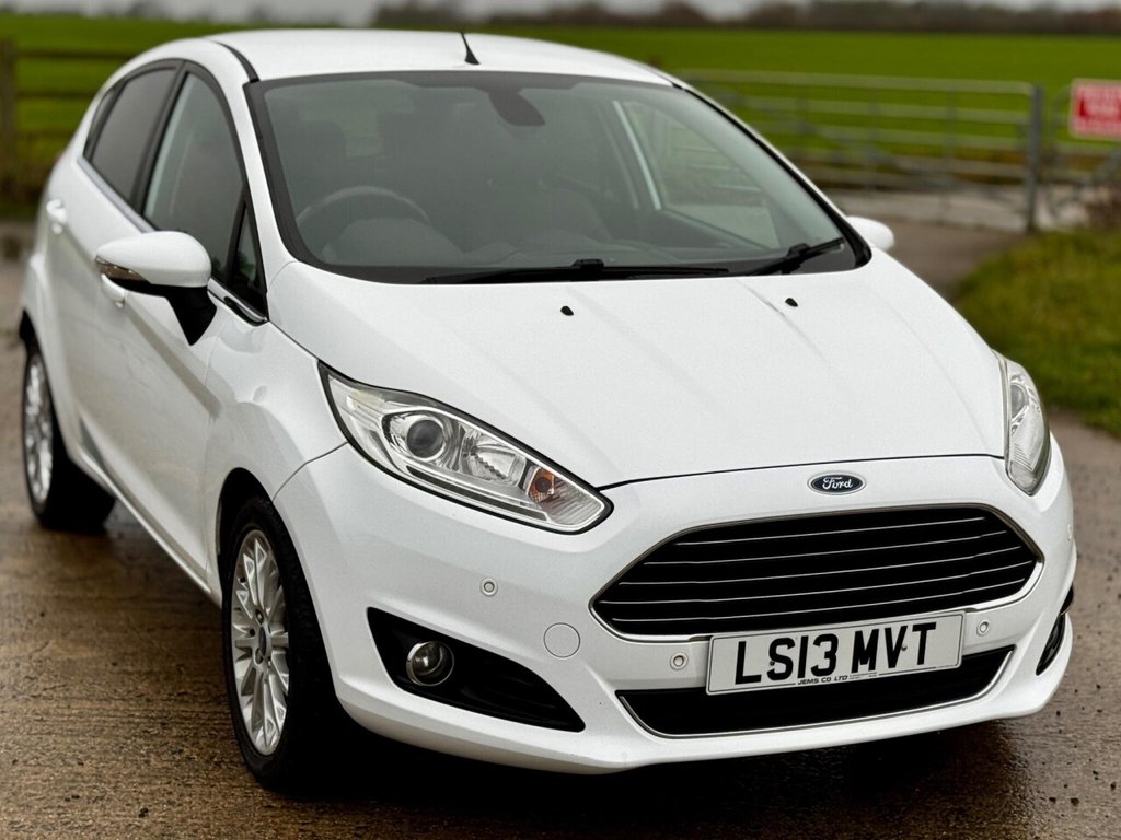 Used Ford Fiesta 2013 for sale - 77122052: Photo 2