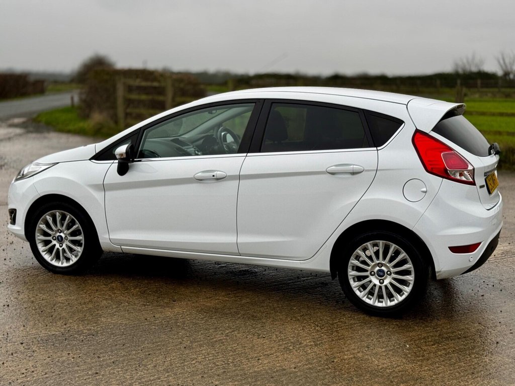 Used Ford Fiesta 2013 for sale - 77122052: Photo 20