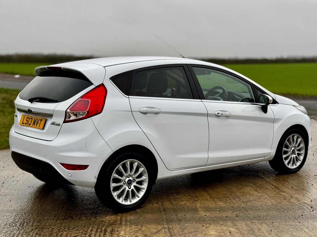 Used Ford Fiesta 2013 for sale - 77122052: Photo 36