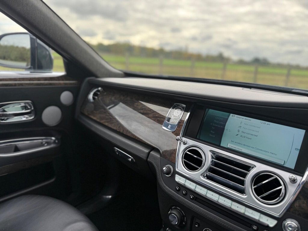 Used Rolls-Royce Ghost 2014 for sale - 77983020: Photo 18
