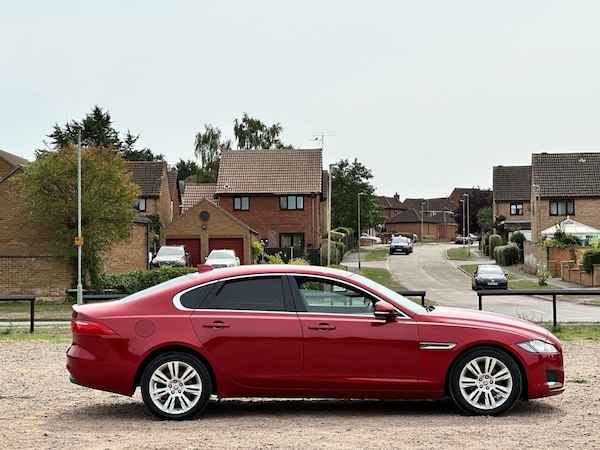 Used Jaguar XF 2017 for sale - 75548458: Photo 11