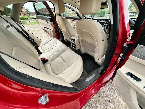Used Jaguar XF 2017 for sale - 75548458: Photo 19