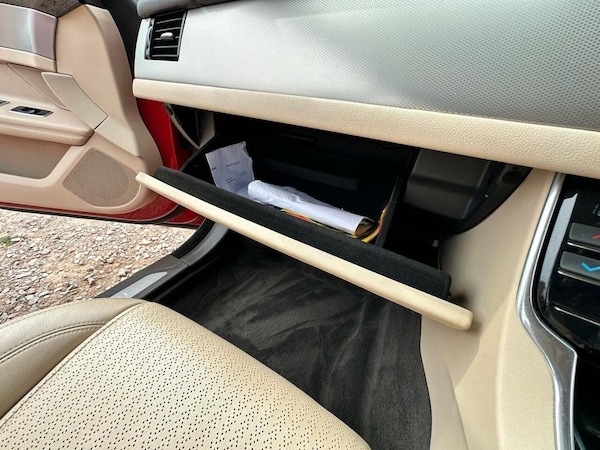 Used Jaguar XF 2017 for sale - 75548458: Photo 31
