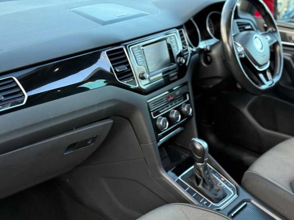 Used Volkswagen Golf SV 2014 for sale - 77795051: Photo 16