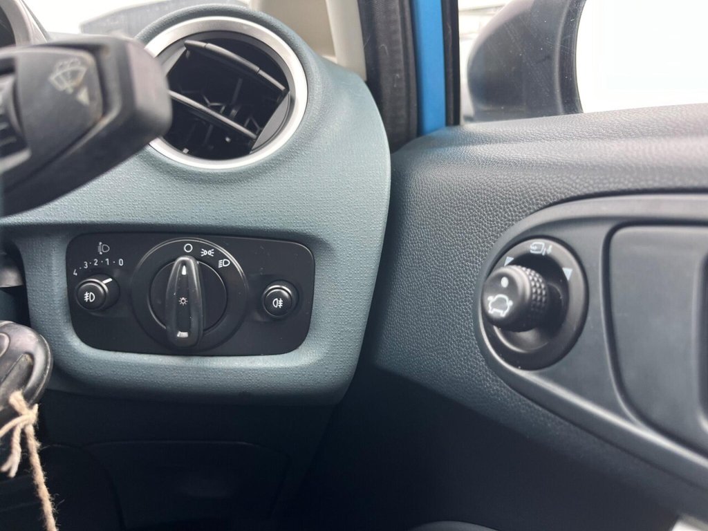 Used Ford Fiesta 2009 for sale - 77693007: Photo 32