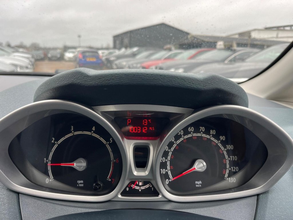 Used Ford Fiesta 2009 for sale - 77693007: Photo 36