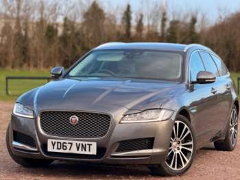 Used Jaguar XF 2017 for sale - 75136350: Photo