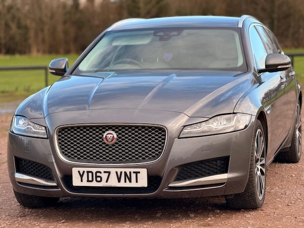 Used Jaguar XF 2017 for sale - 75136350: Photo 6