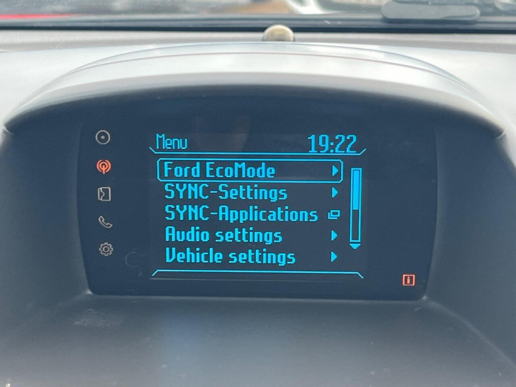 Used Ford Fiesta 2014 for sale - 76563368: Photo 30