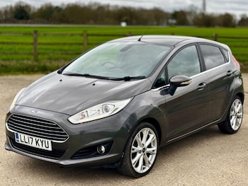 Used Ford Fiesta 2017 for sale - 77685405: Photo