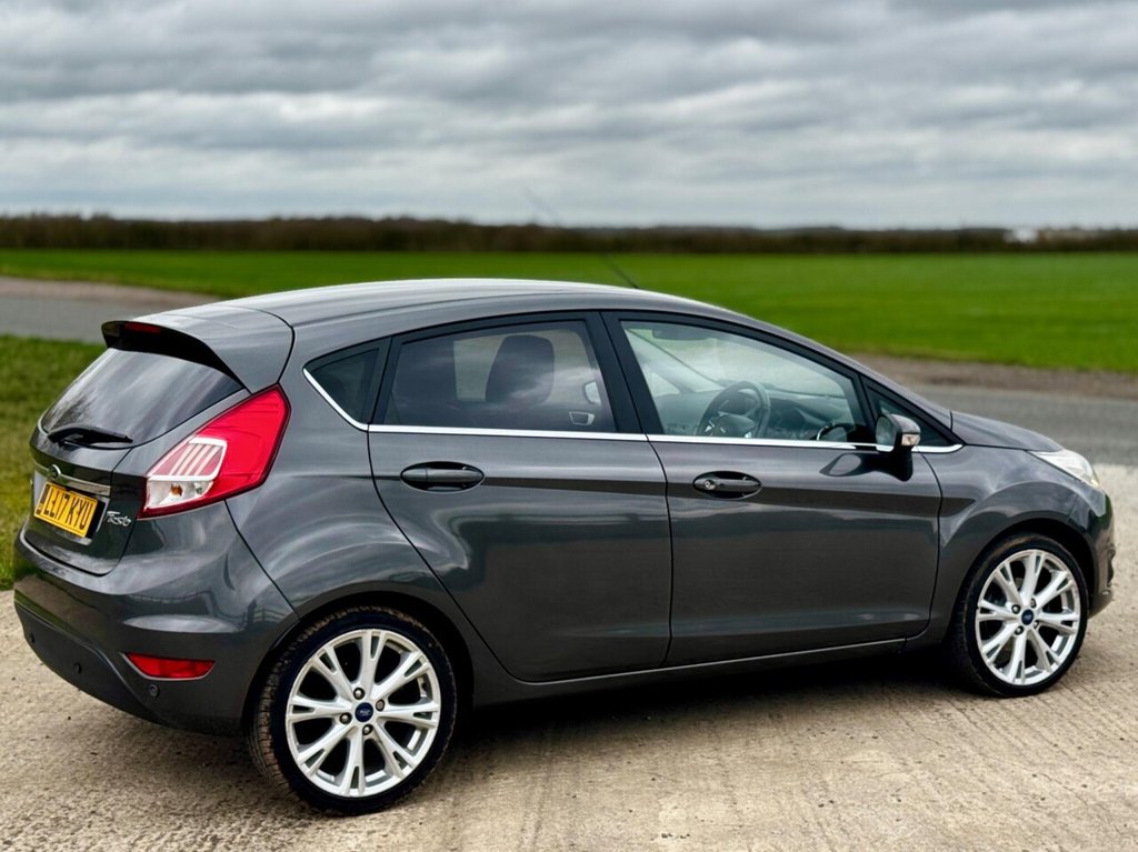 Used Ford Fiesta 2017 for sale - 77685405: Photo 24