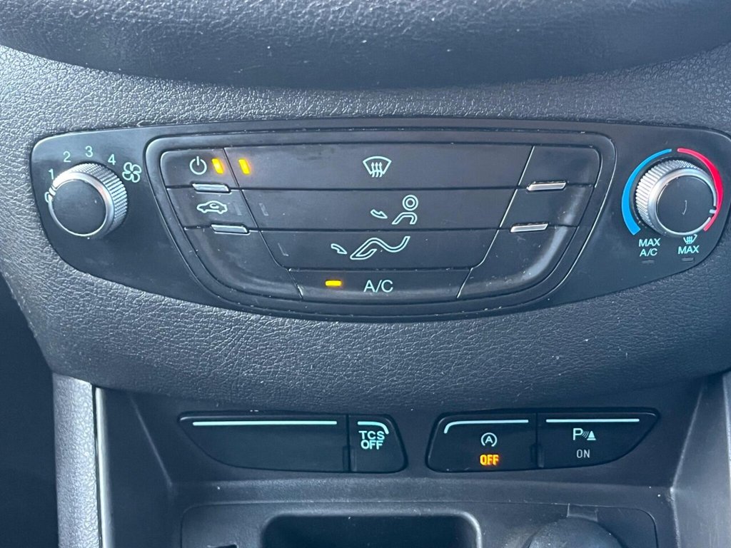 Used Ford Transit Courier 2020 for sale - 77360133: Photo 22